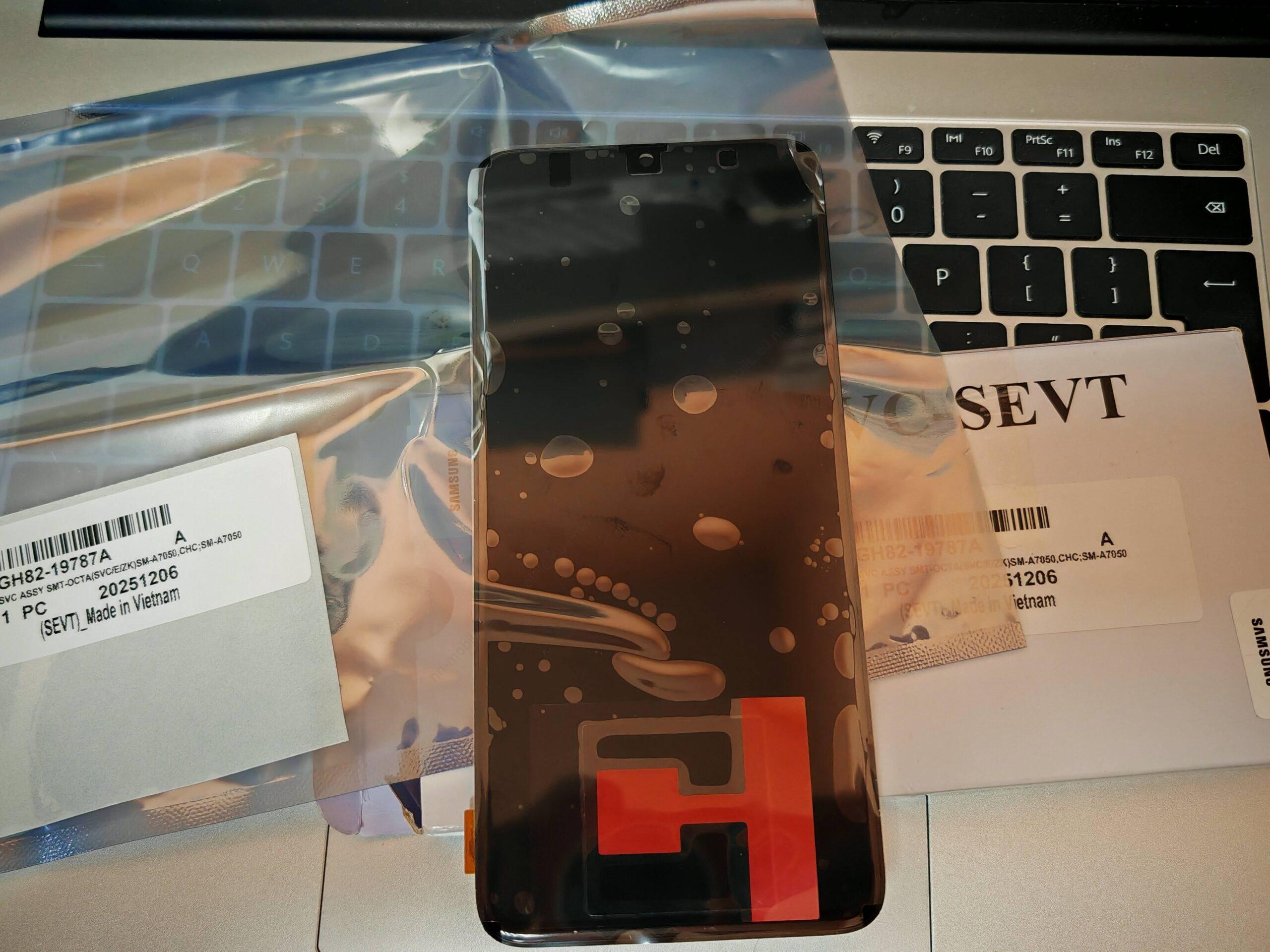 НОВ Оригинален дисплей с рамка Service Pack за Samsung Galaxy A70 A705 / SM-A705F Гаранция - Image 2