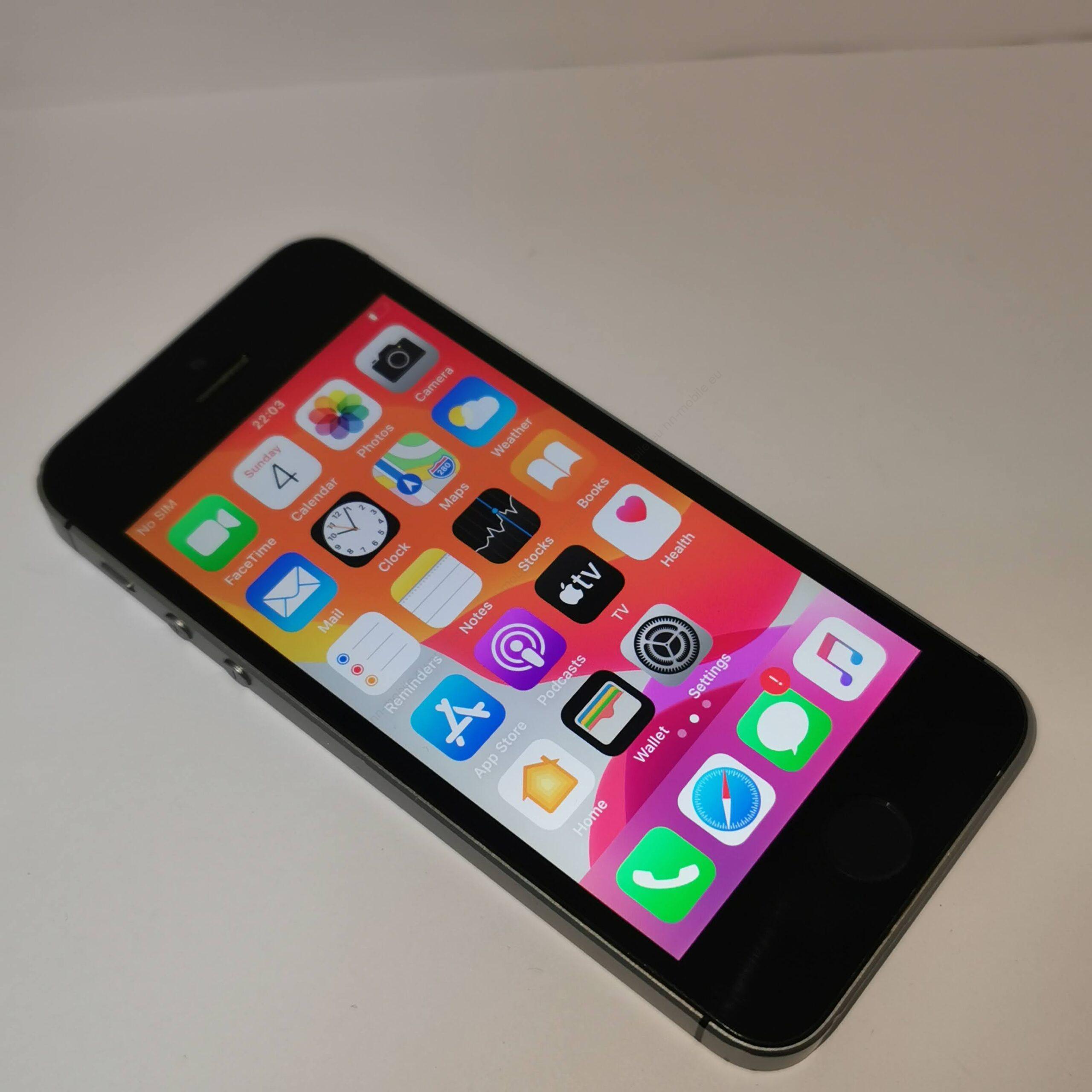 iPhone SE 16GB Space Grey 82% Battery Health / Бартер - Image 2