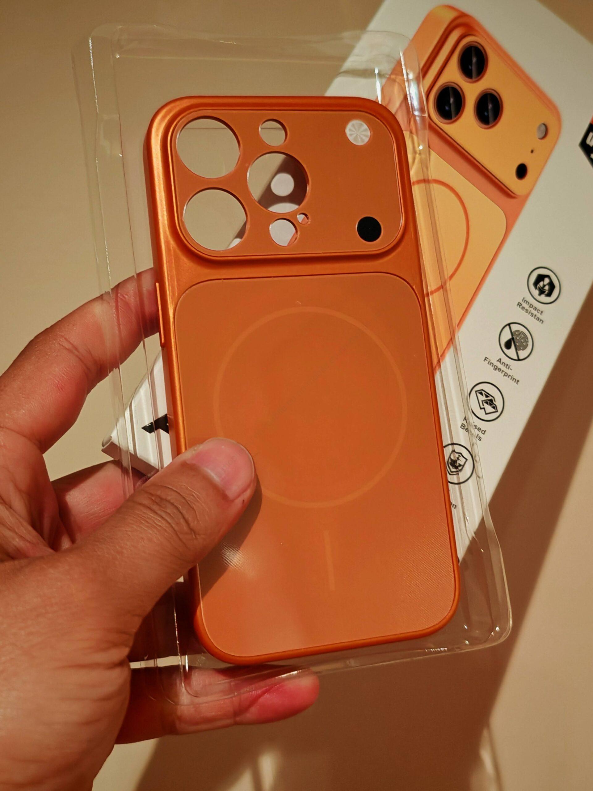 Magsafe кейс твърд гръб и TPU рамка за iPhone 15 Pro / Оранжев // С дизайн на 17 Pro // - Image 4